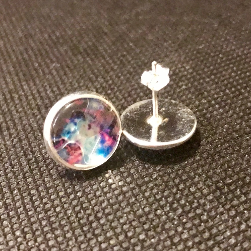NWT Vibrant Galaxy Circle Earrings - Picture 7 of 8